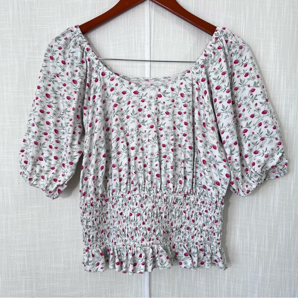 LOFT Puff Sleeve Strawberry Print Top Size M